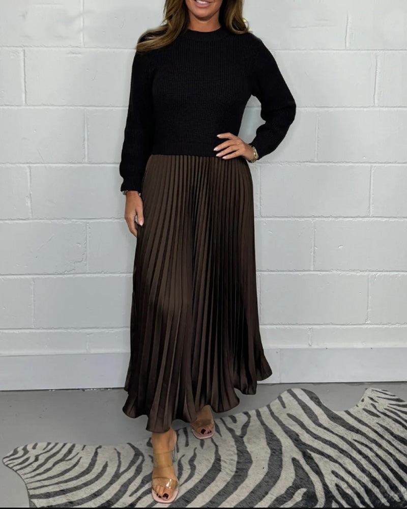 MARISA | ELEGANTE VESTIDO PLISADO CON UN ESTILO PATCHWORK INFORMAL