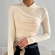Elysa™-Top clásico de cuello redondo