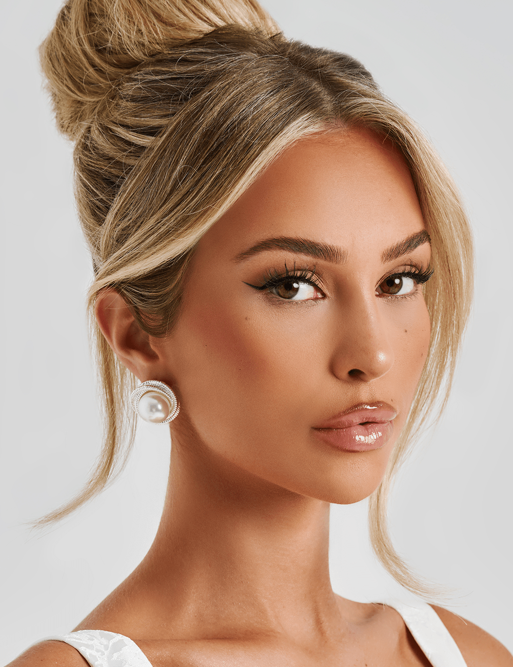 davina-earrings-silver-accessories-one-size-babyboo-fashion-32637633822783.png