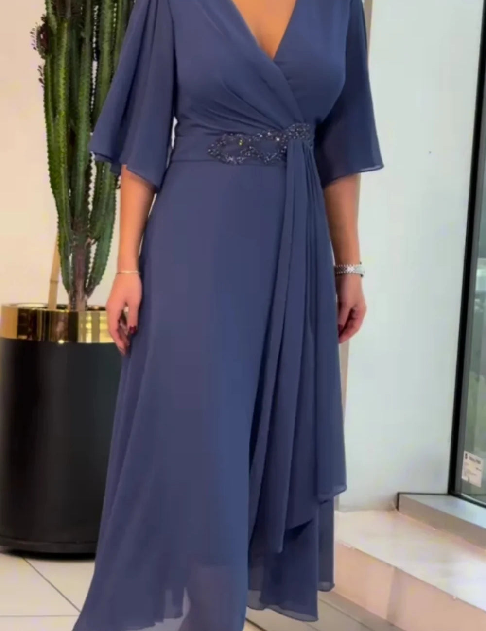 EWELINA | ELEGANTE VESTIDO LARGO DE GASA