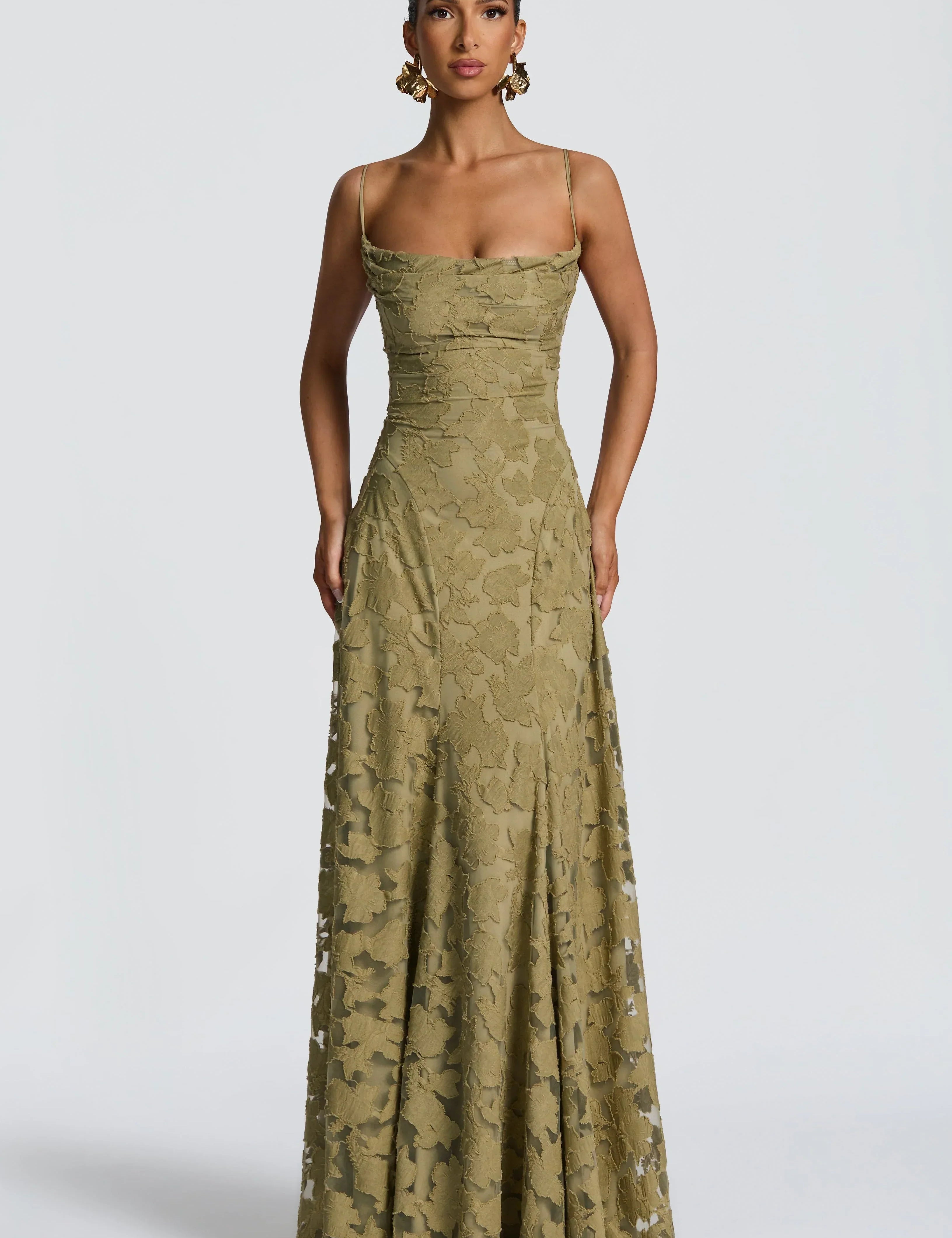 ELEGANTE VESTIDO LARGO