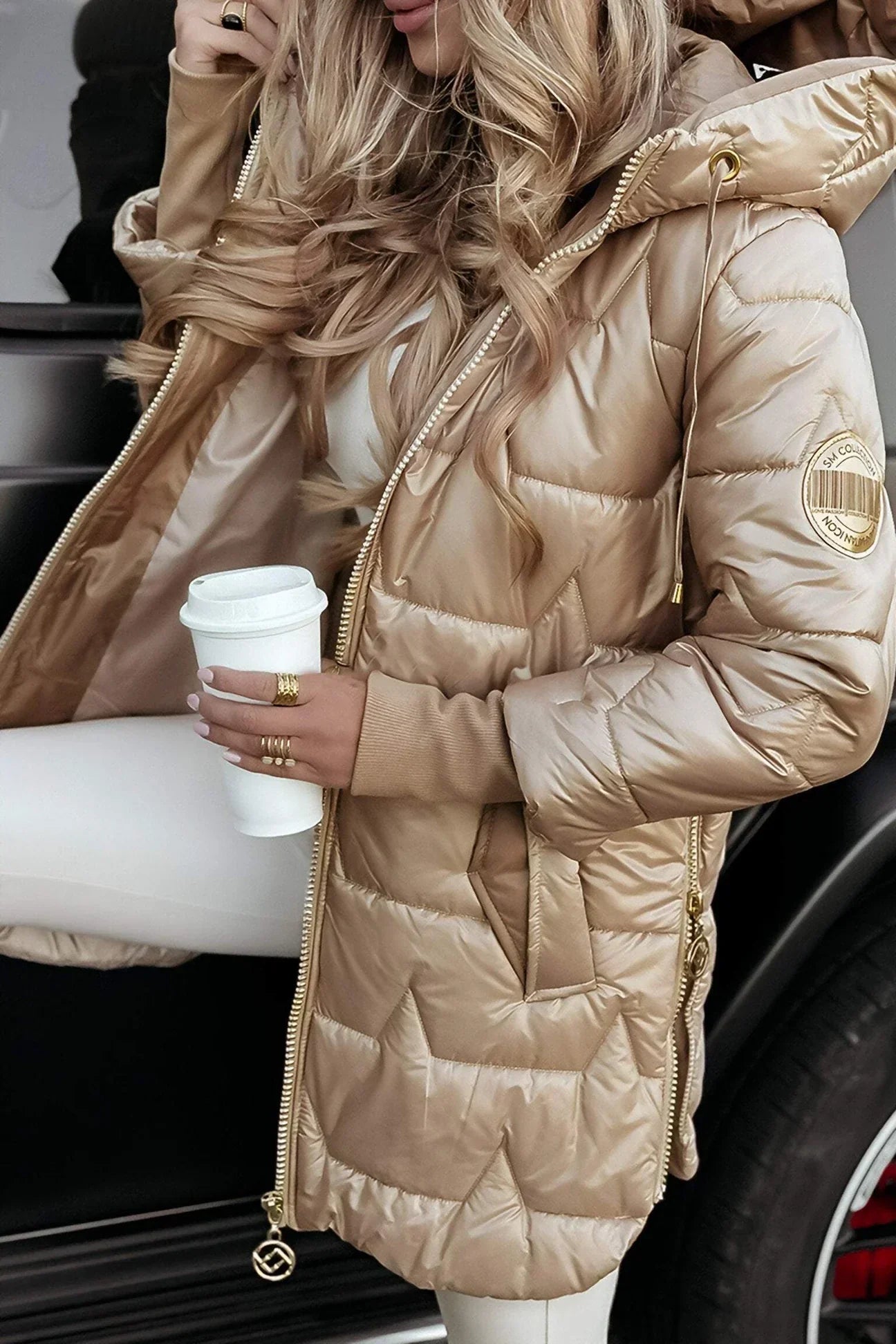 Devera™ | Elegante abrigo de invierno con capucha y acolchado
