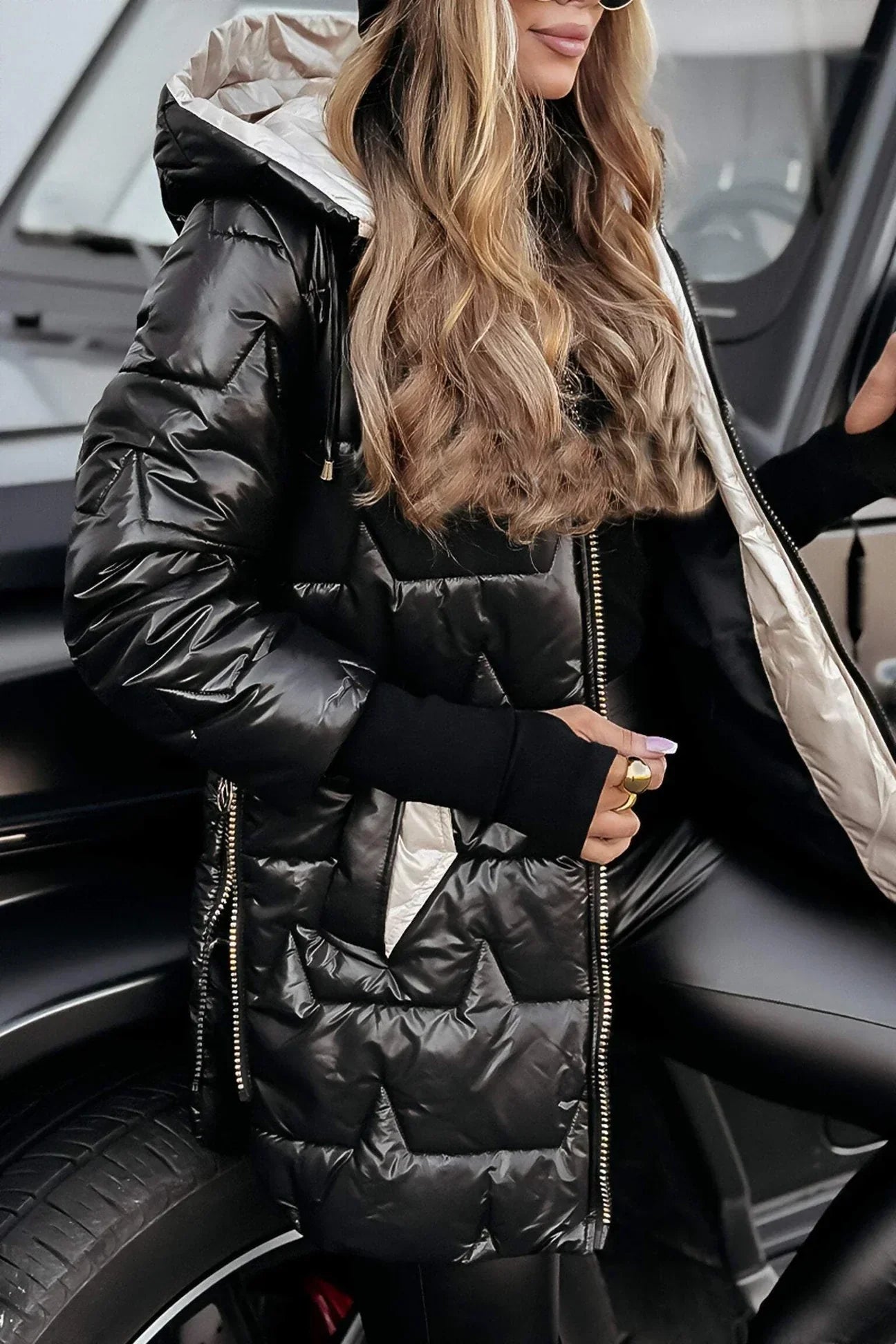 Devera™ | Elegante abrigo de invierno con capucha y acolchado